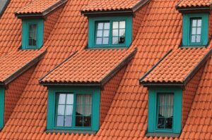 Essential Tips for Maintaining a Healthy Roof